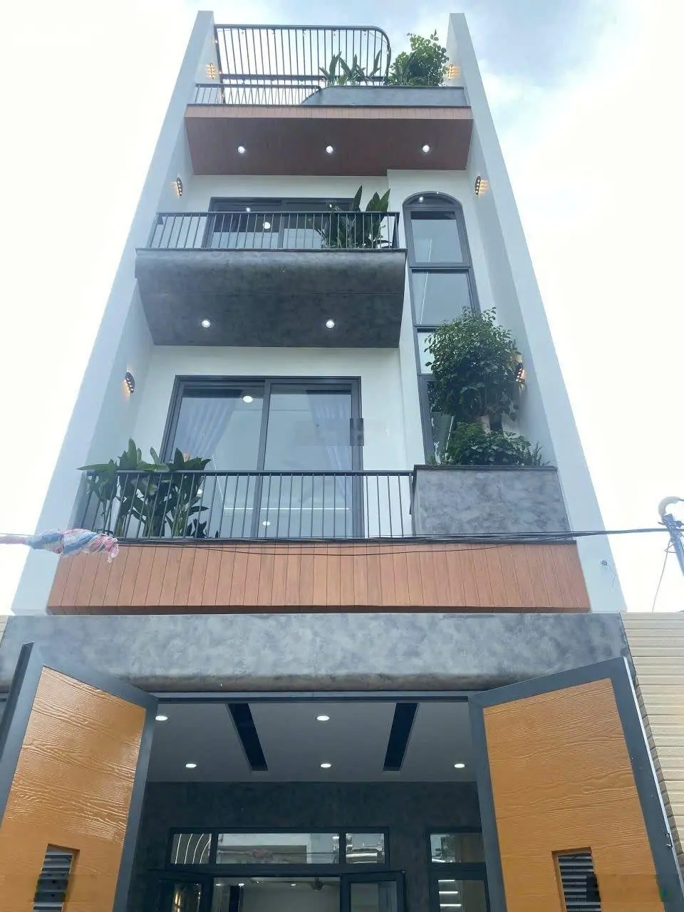 Nhà 4 Tầng Siêu Đẹp _ Đường Linh Đông _ 66M2 _ Xe Hơi Ngủ Trong Nhà _ Nội Thất Cao Cấp _ Chỉ 7,2 Tỷ