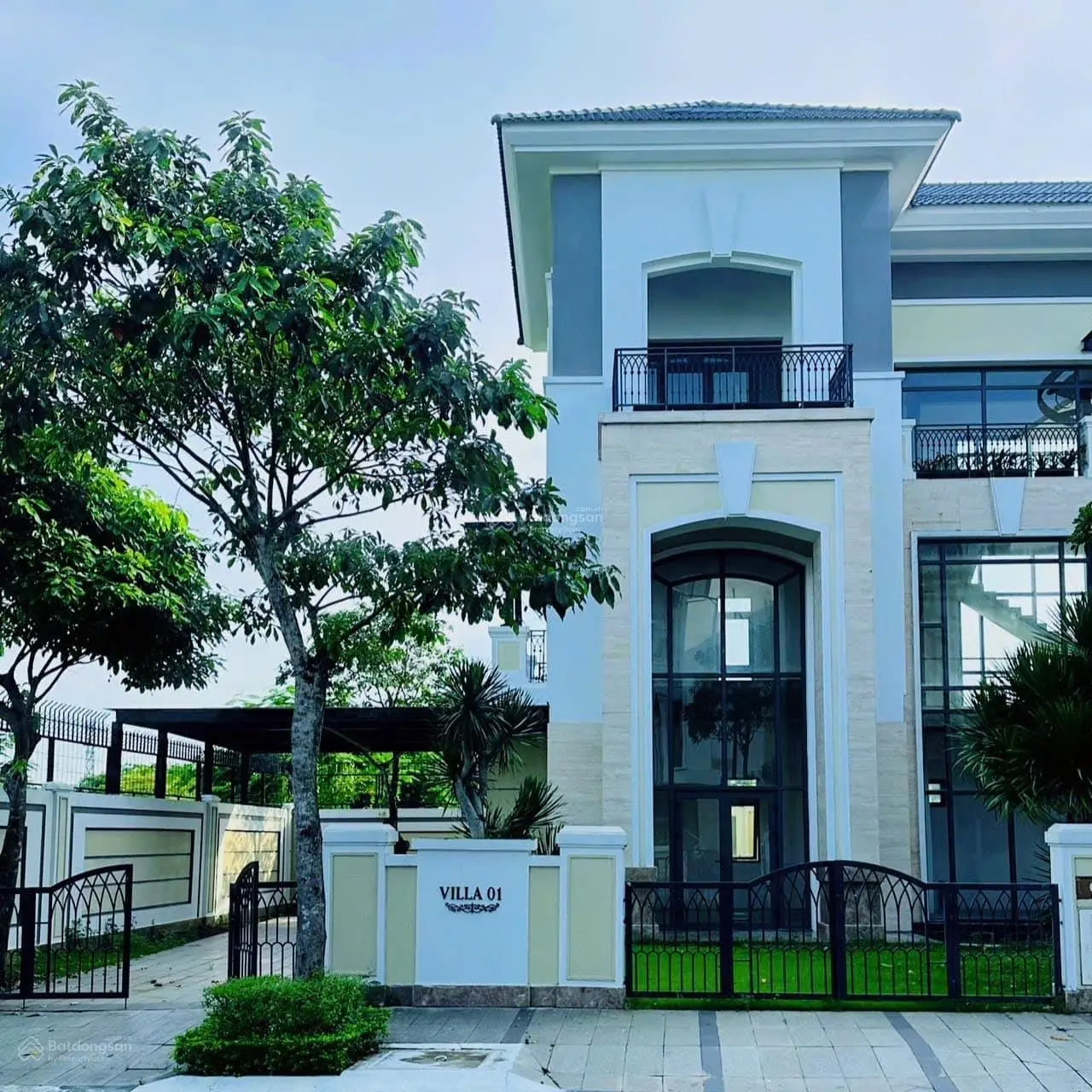 Biệt thự Verosa Park Quận 9 - 65 tỷ giảm còn 57 tỷ - Giao dịch nhanh sổ hồng công chứng ngay