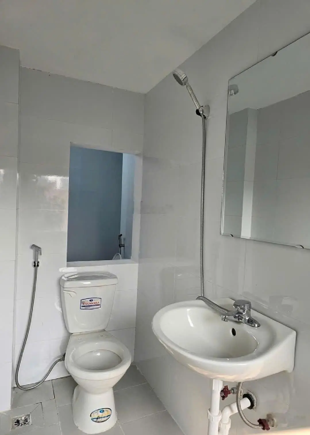 Bán gấp! Nhà TT Doãn Kế Thiện, 88m2*2wc*3pn riêng biệt, vị trí đắc địa, chỉ 3,35 tỷ, LH: 0813616666