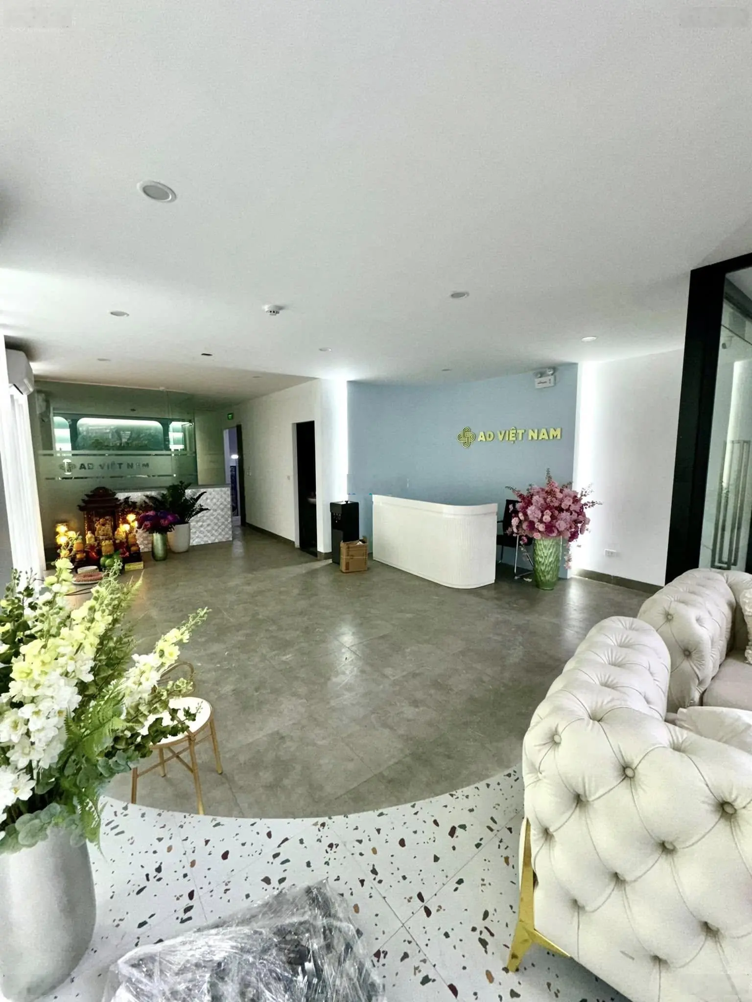 Mặt phố vip mai hắc đế, sát vin bà triệu, kinh doanh, dòng tiền 1 tỷ/ năm 114m 82 tỷ lh 0977059410