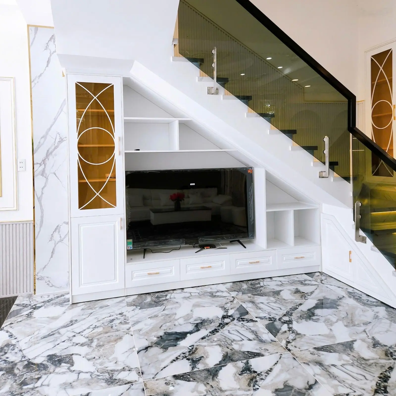 Nhà mới 5 tầng - ôtô ngủ trong nhà - Lê Văn Lương - liền kề Phú Mỹ Hưng giá 9tỷ 9