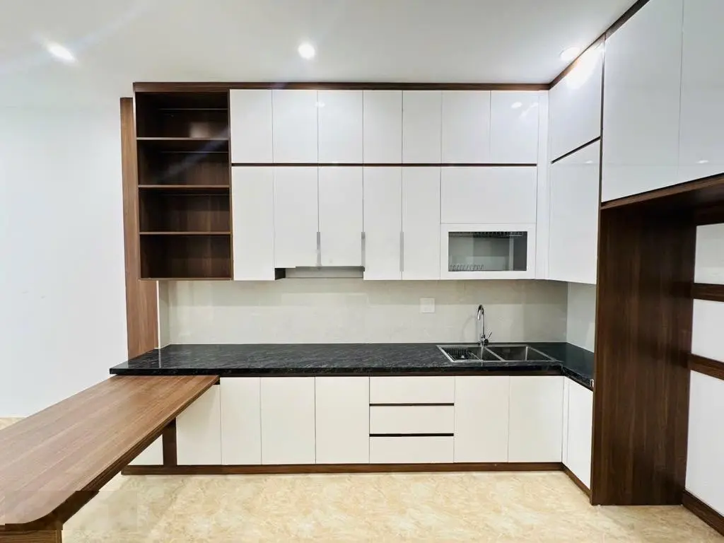 Bán nhà riêng 45m2, 6 tầng, thang máy tại Đại Từ. Rất gần phố, nhiều tiện ích. Ở sướng