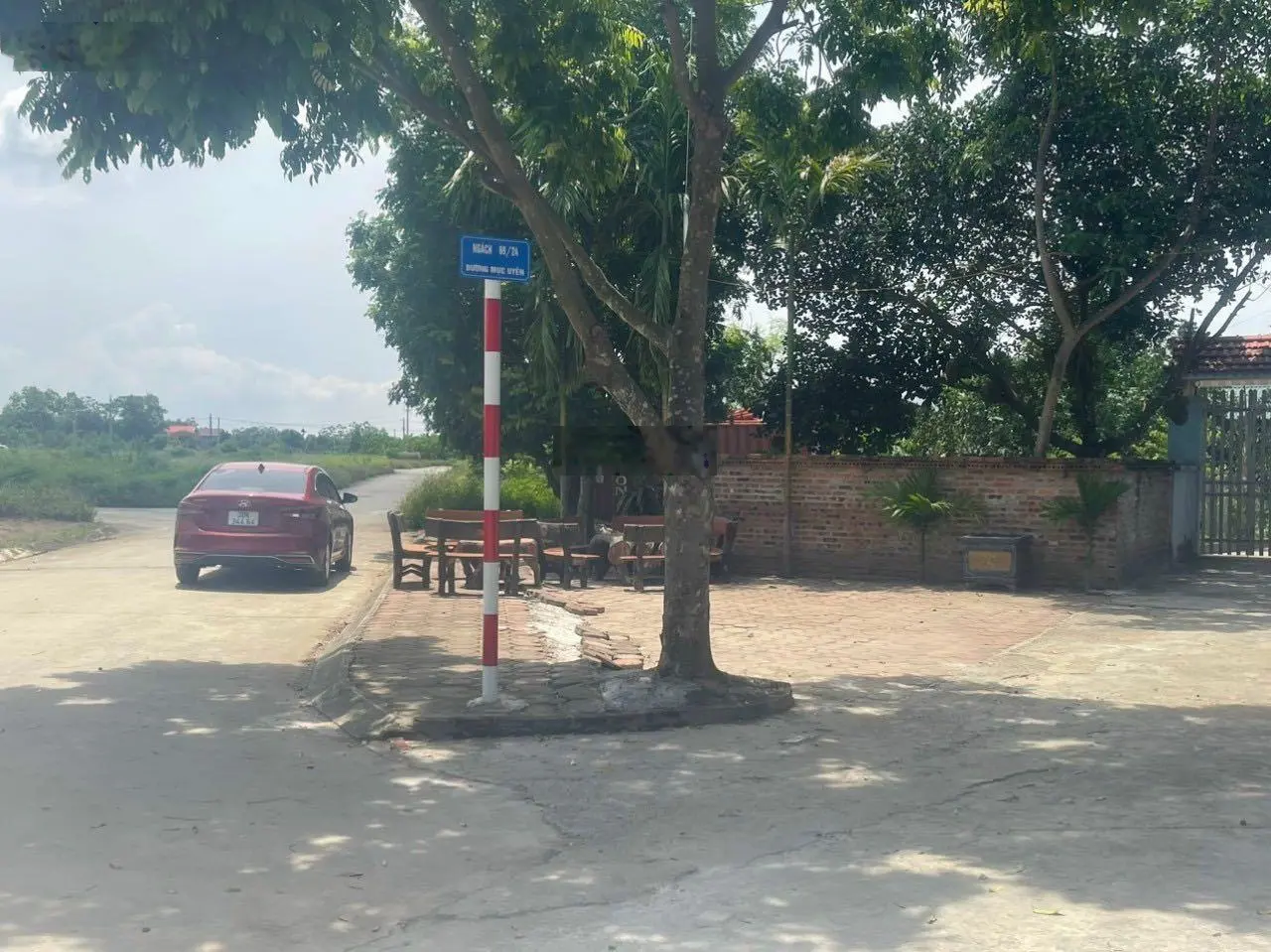 DT 135m, sát khu đất dịch vụ Tân Xã, rẻ hơn thị trường 2 - 3 giá, vị trí hàng đầu sau này