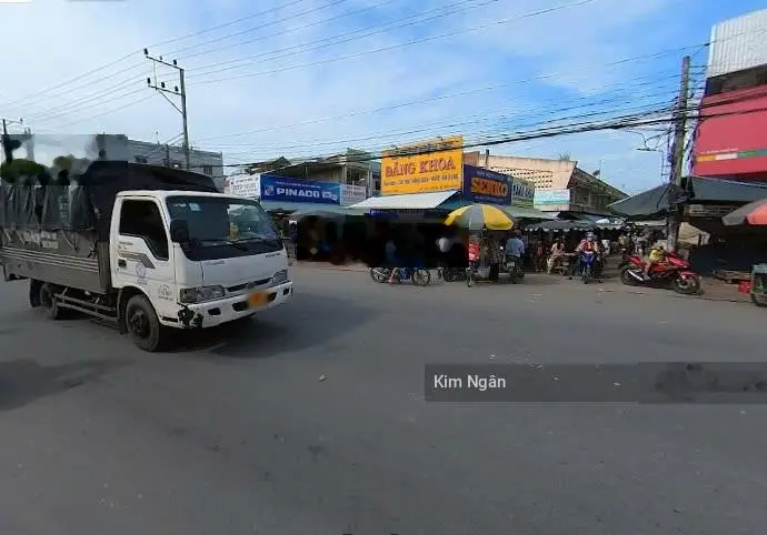 Đất thổ ngay Chợ Đào !! Còn duy nhất 1 lô góc Mặt tiền đường DT826, Sổ sẵn, giá chốt 12tr/m2.