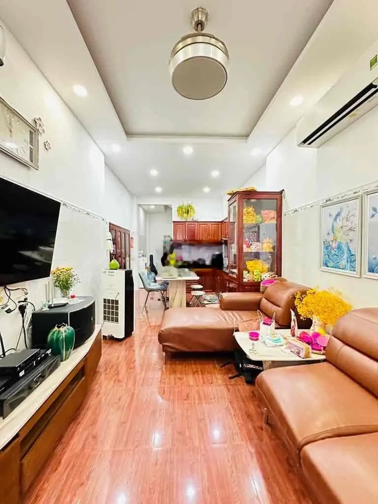 42M2 (3,5x 10,5) ĐƯỜNG HOÀNG HOA THÁM, BÌNH THẠNH - 4 TẦNG BTCT