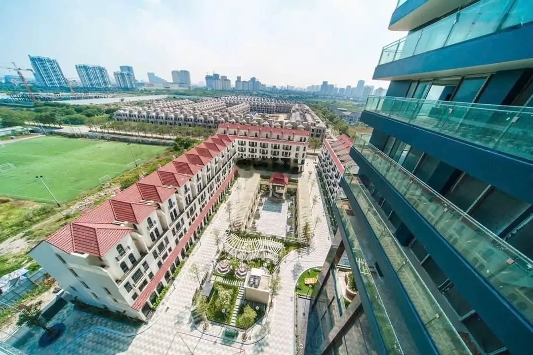 Penthouse vip No1 Ciputra Golden River 493.7m2 100tr/m2 ~ 49 tỷ có bể bơi tại ban công