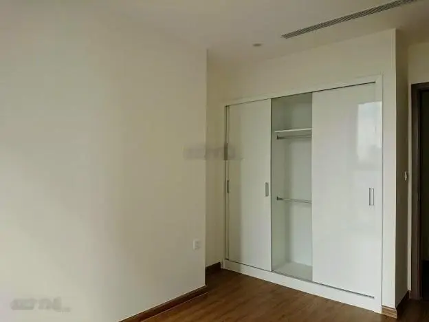 Bán căn 3 ngủ view hồ rộng nhất tòa S2 Vinhomes Skylake, nội thất gắn tường, sổ lâu dài