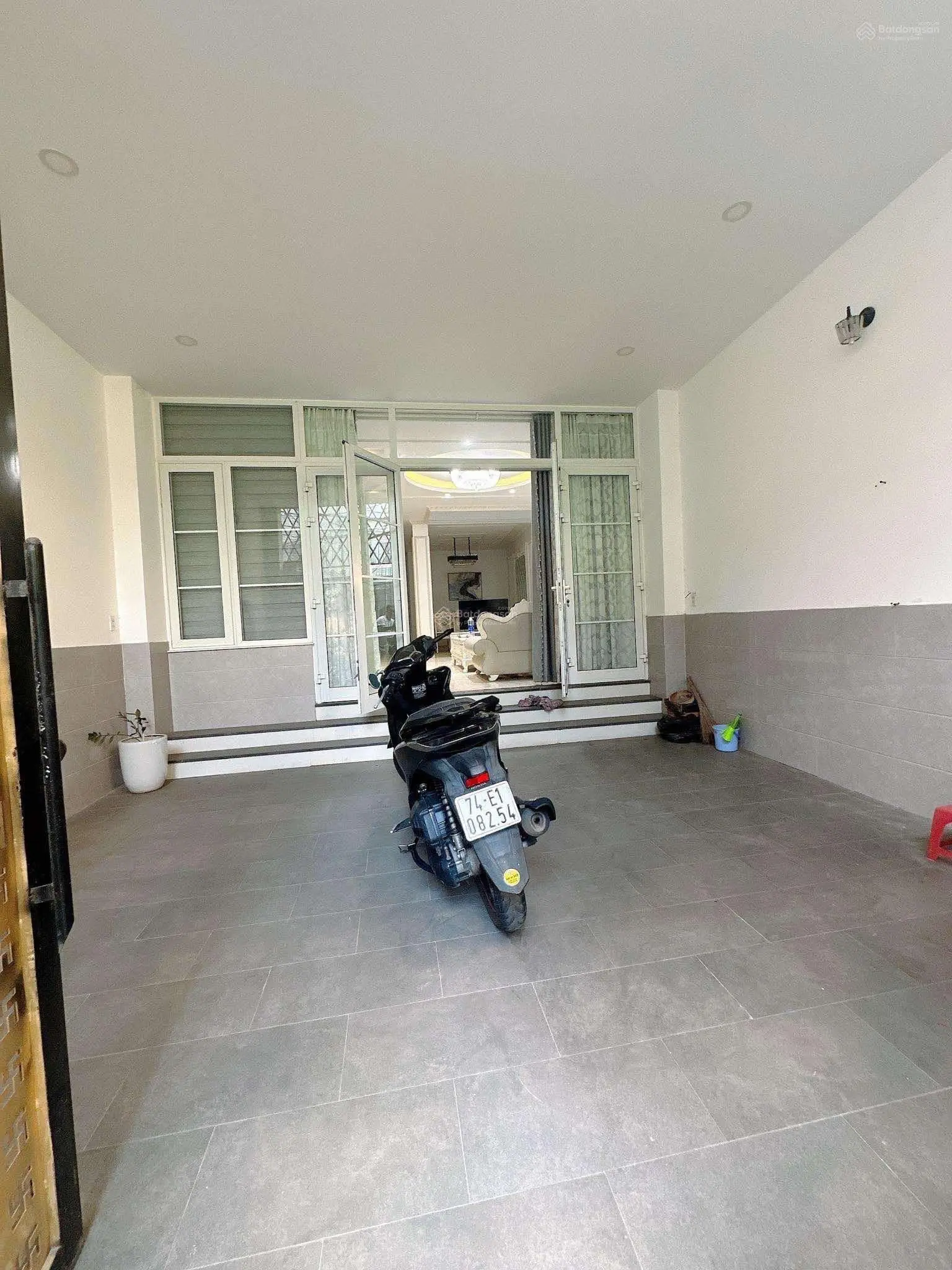 Bán lỗ biệt thự mini tân cổ điển - Kiệt Hoàng Diệu - gần Chợ Mới - Gọi Sa