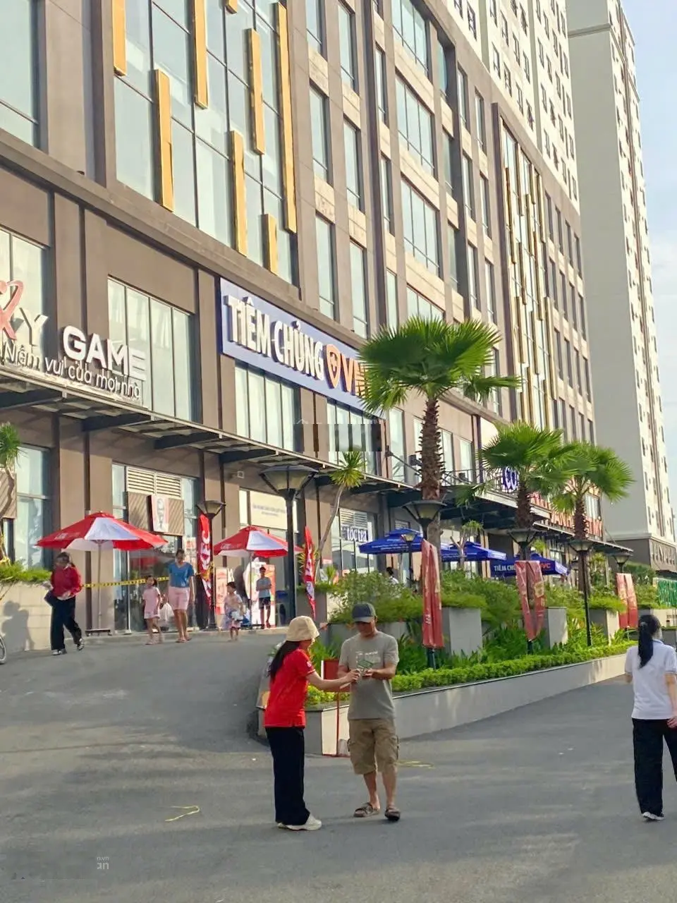 Bán shophouse 151m2, giá cực chất 5,4 tỷ - Sổ hồng lâu dài, sẵn hợp đồng thuê. Giá tốt nhất 2024