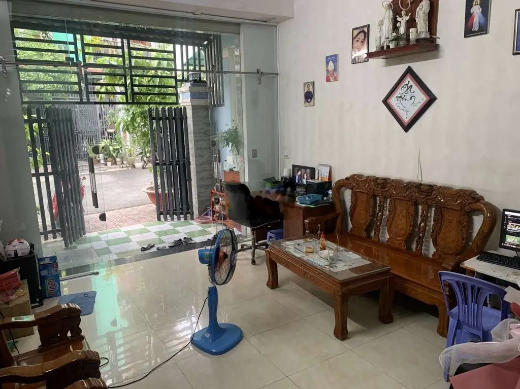 Nhà hoàn công 1 trệt 1 lầu ngay Đông Hòa giáp BigC Dĩ An