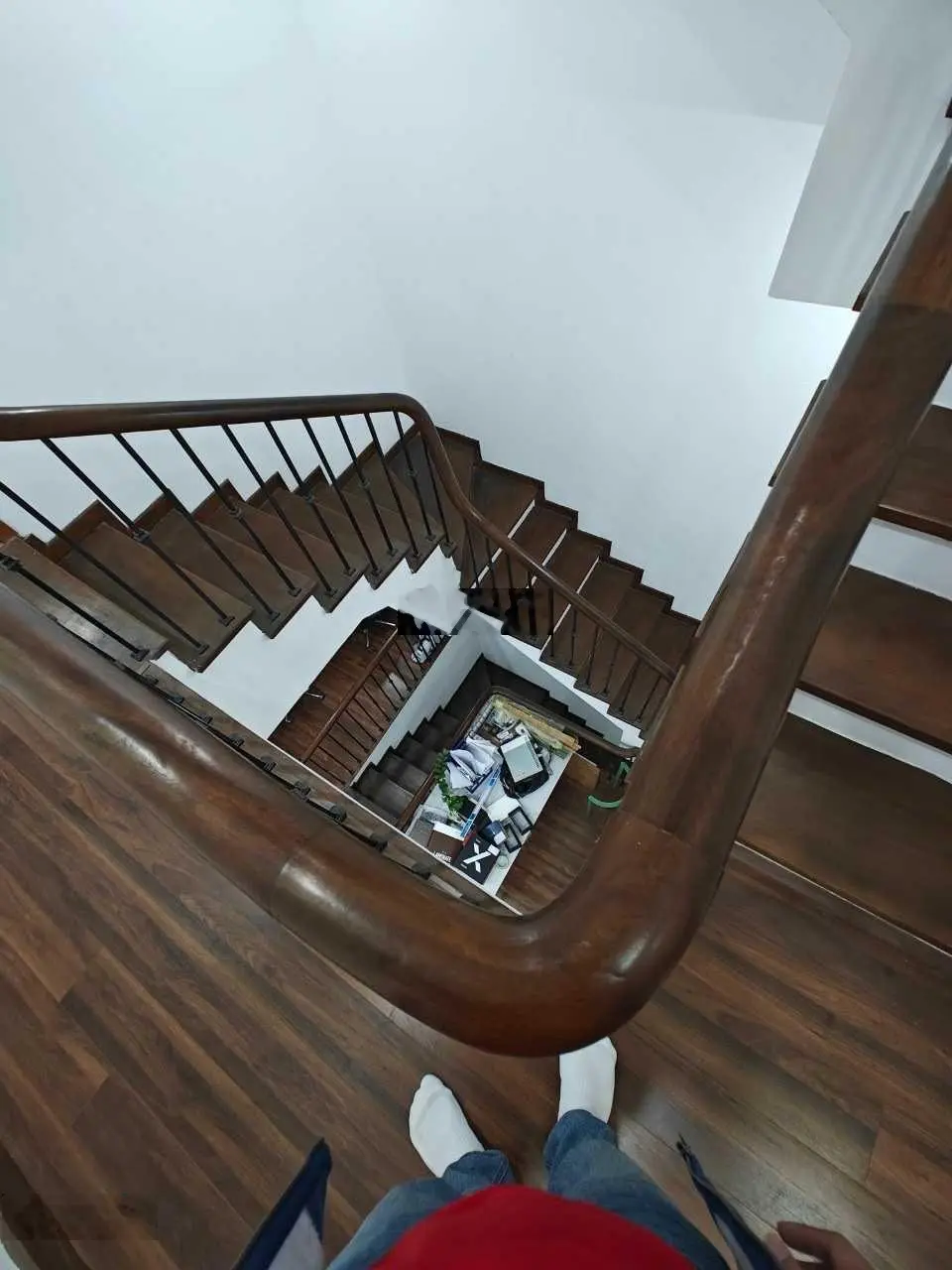 Gia đình cần bán căn liền kề KĐT mới Trung Yên, dt 100m2, MT 5.5m, 5 tầng đường rộng. Giá 33.x tỷ