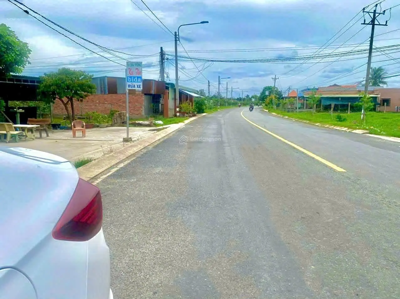 Bán đất ở tại đô thị - thị trấn Tân Trụ, mặt tiền đường tỉnh lộ 833 gía 5,1 tỷ, diện tích 600 m2
