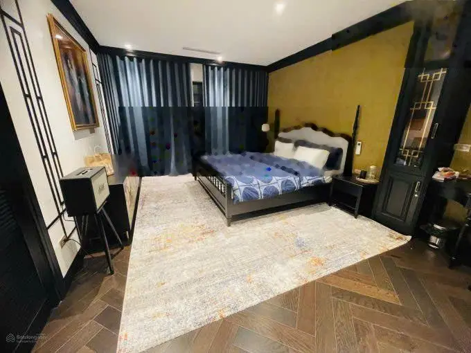 Bán toà nhà căn hộ 10 tầng diện tích 101m2 mặt tiền 8m full nội thất cao cấp khu phố Tây Hồ,Hà Nội