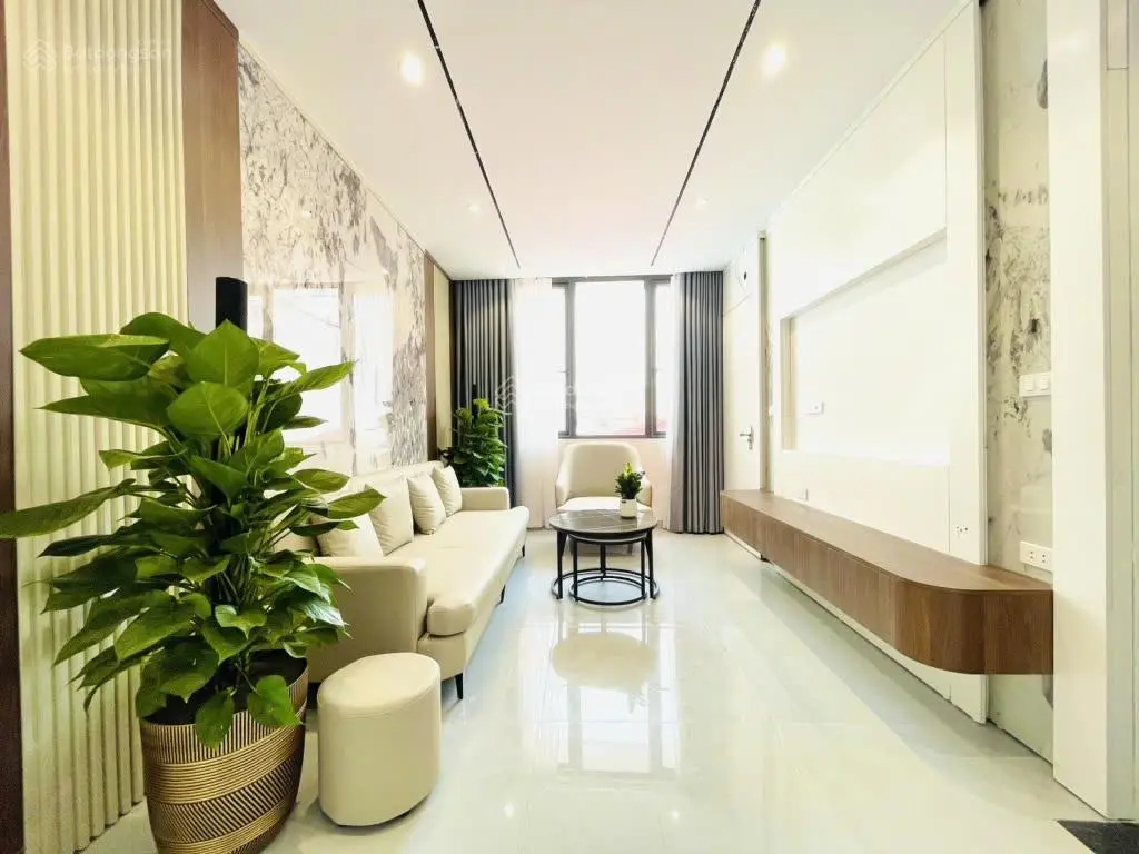 Siêu phẩm Văn Chương, kinh doanh, ô tô tránh 20m, thang máy, hai thoáng DT: 24.8/26m2, 5T, 7.93 tỷ