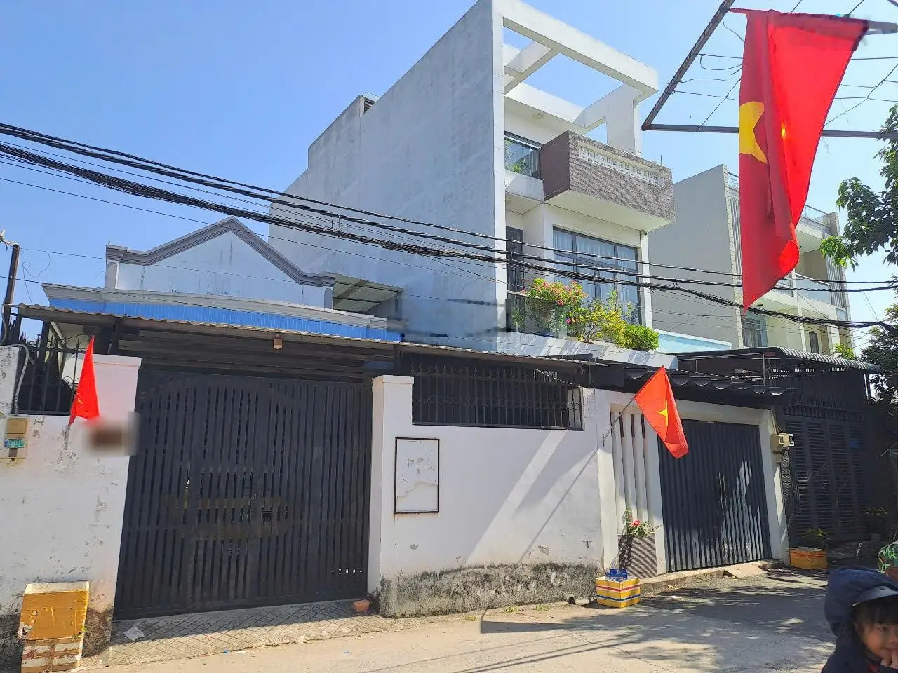 Nhà cấp 4 hẻm thông xe hơi đường Tăng Nhơn Phú, P. Tăng Nhơn Phú B, Quận 9, DT 140m2/6.2tỷ