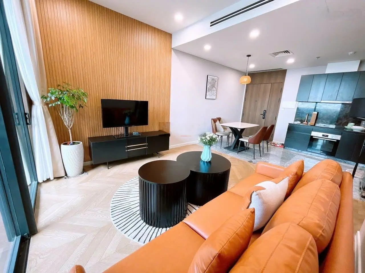 Chủ nhà cần tiền bán gấp căn 3PN Lumiere Riverside view sông tầng bao đẹp giá 12 tỷ. LH 0902 896 ***