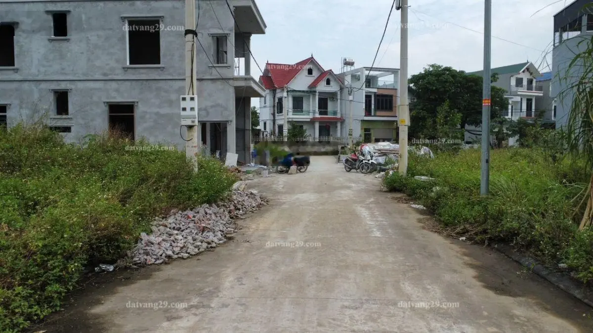 Cc gửi bán 70.3m2, giá nhỉnh 2.x tỷ, đất đấu giá tại Đông Sơn, Chương Mỹ, Hà Nội.