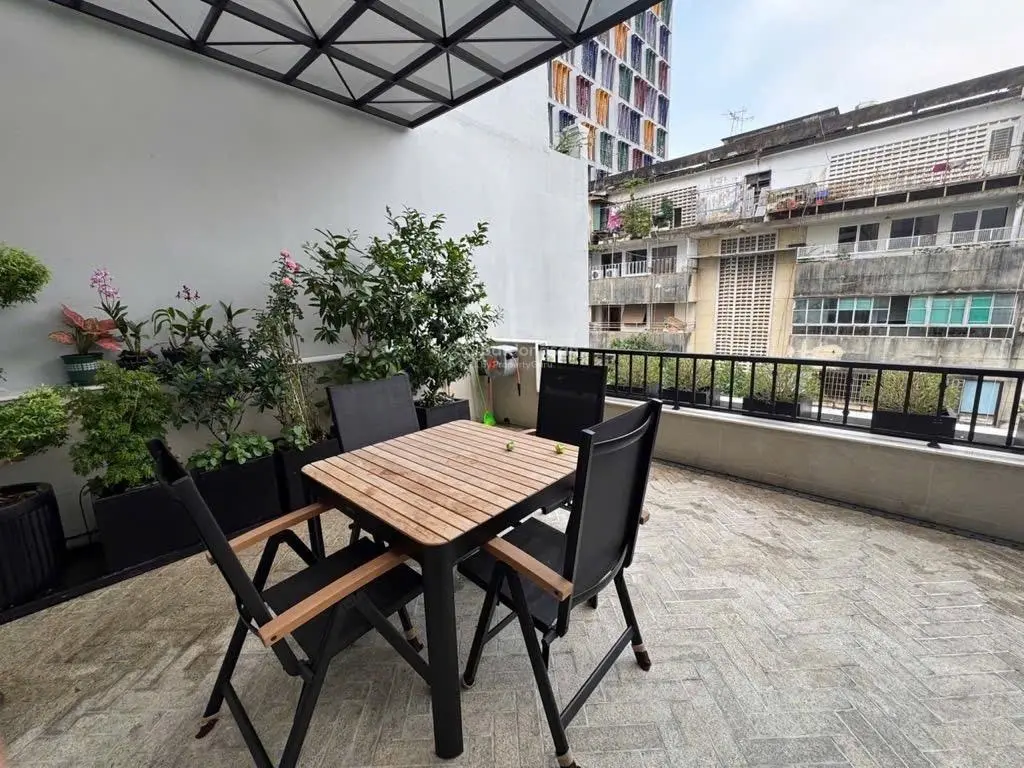 SIÊU PHẨM MT Ng Văn Thủ Q1+ Ngang KHỦNG 8.5m+DT124m2+5Tầng+Gần GEM CENTER+Mới xây+Thang máy-Chỉ88ty