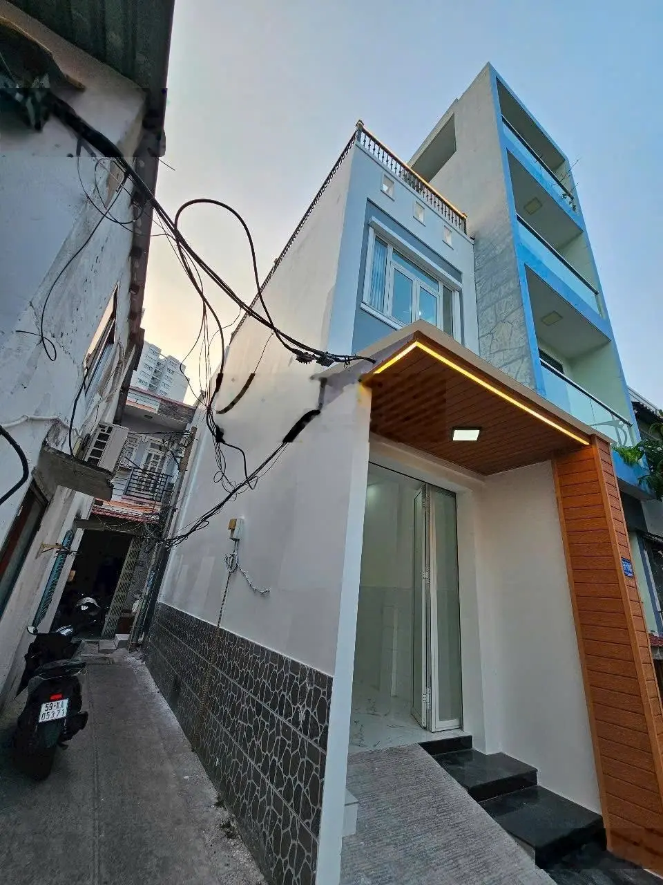 HH 60 triệu bán căn góc mặt tiền 357 Hậu Giang, P11, Q6, sát bên chung cư Him Lam