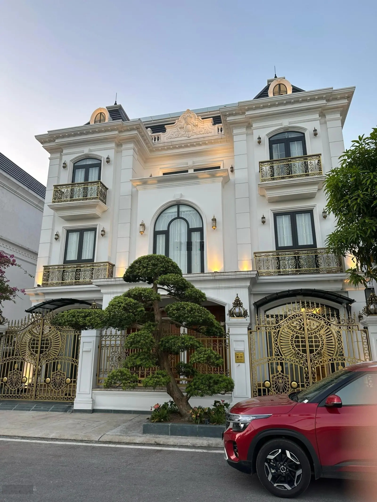 Bán biệt thự đơn lập View hồ 100% tại Bãi Cháy Hạ Long