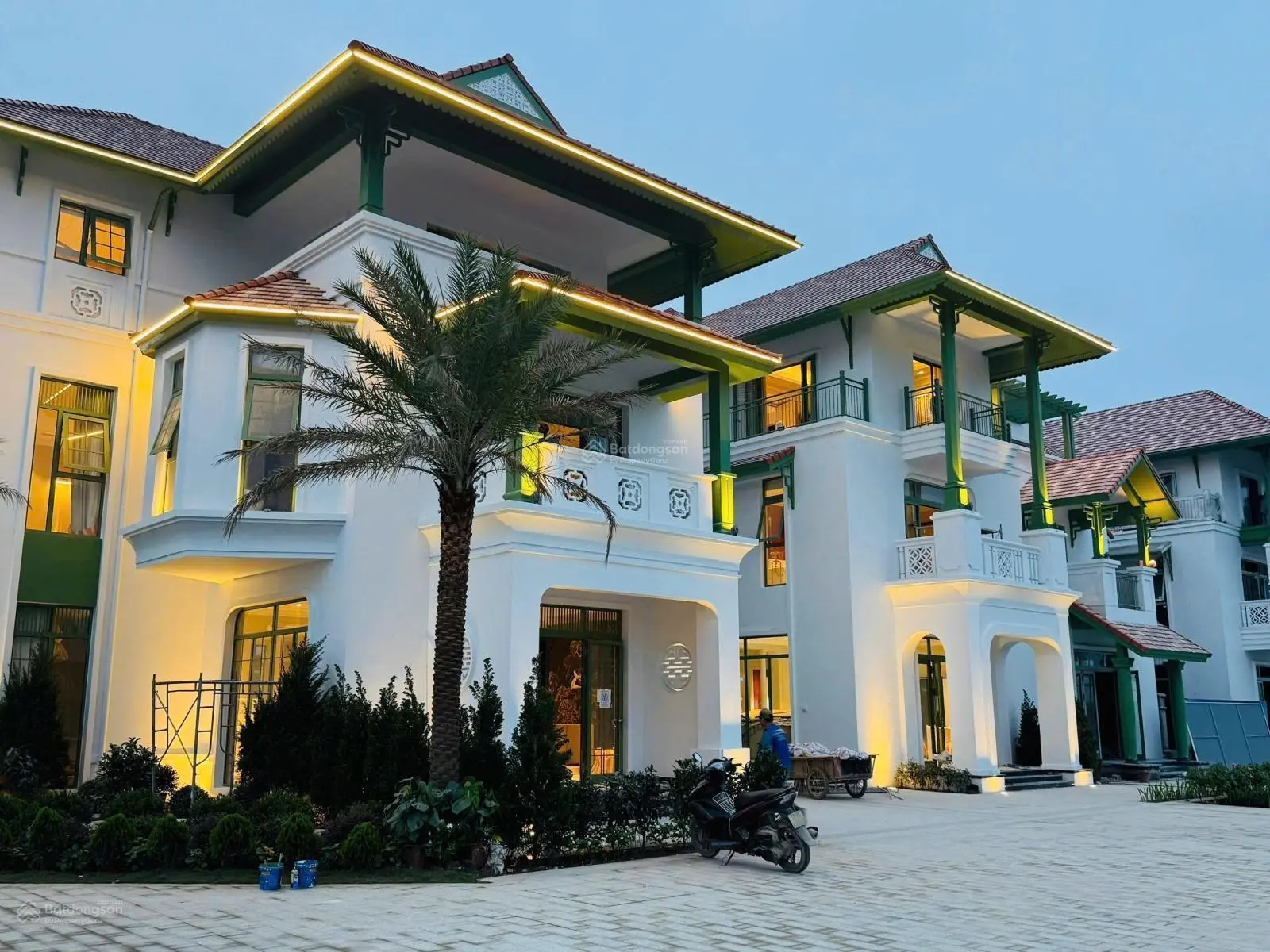 Ngoại giao gửi bán căn villa mặt sông, giá tốt nhất, được lựa chọn căn đẹp trong khu