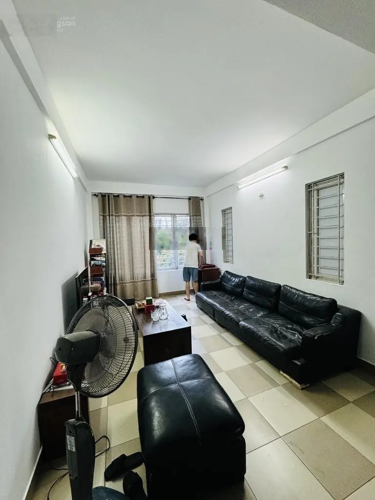 Bán nhà Ngọc Thuỵ - Long Biên - hiếm - thoáng mát - gần ô tô - dân xây - giá đầu tư - 4 ngủ ở sướng