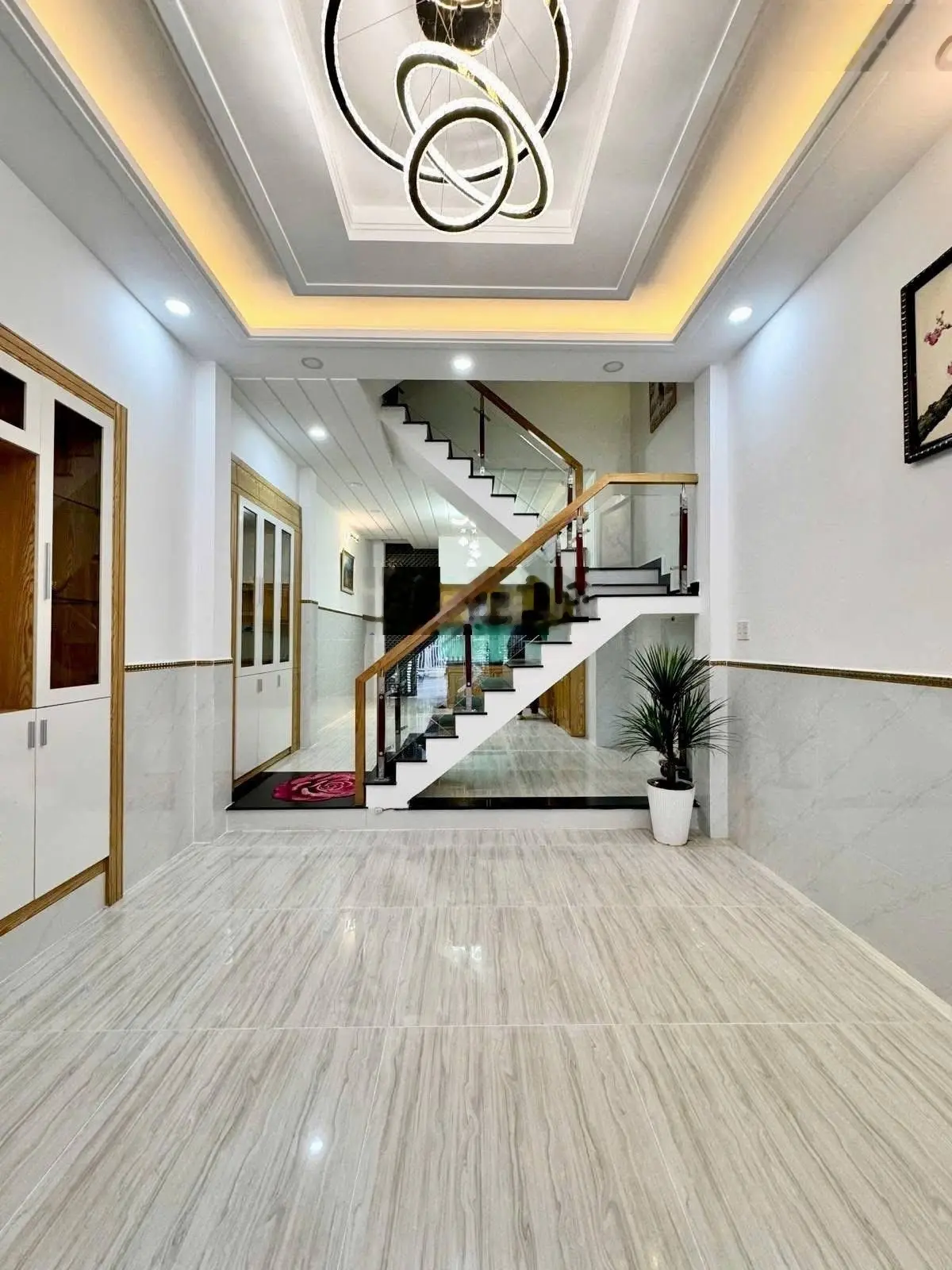 Giảm giá bán nhanh nhà Nguyễn An Ninh-Bến Thành-Q1, gần chợ Bến Thành. 3tỷ990/66m2 cho thuê 27tr/th