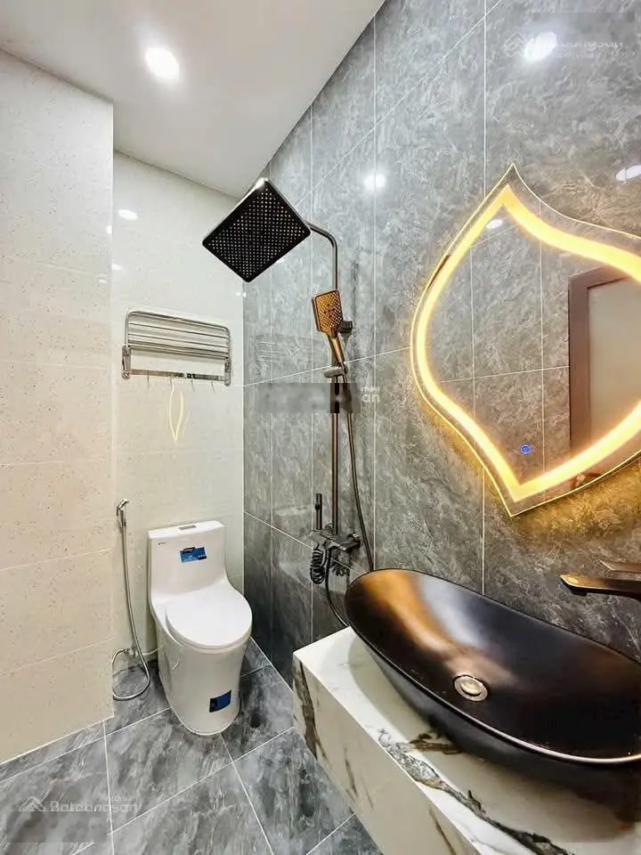 Hot!!Nhà đẹp giá siêu rẻ toạ lạc tại đường số 120 Tân Phú,Q9 giá 3.7Tỷ phía sau công viên Suối Tiên