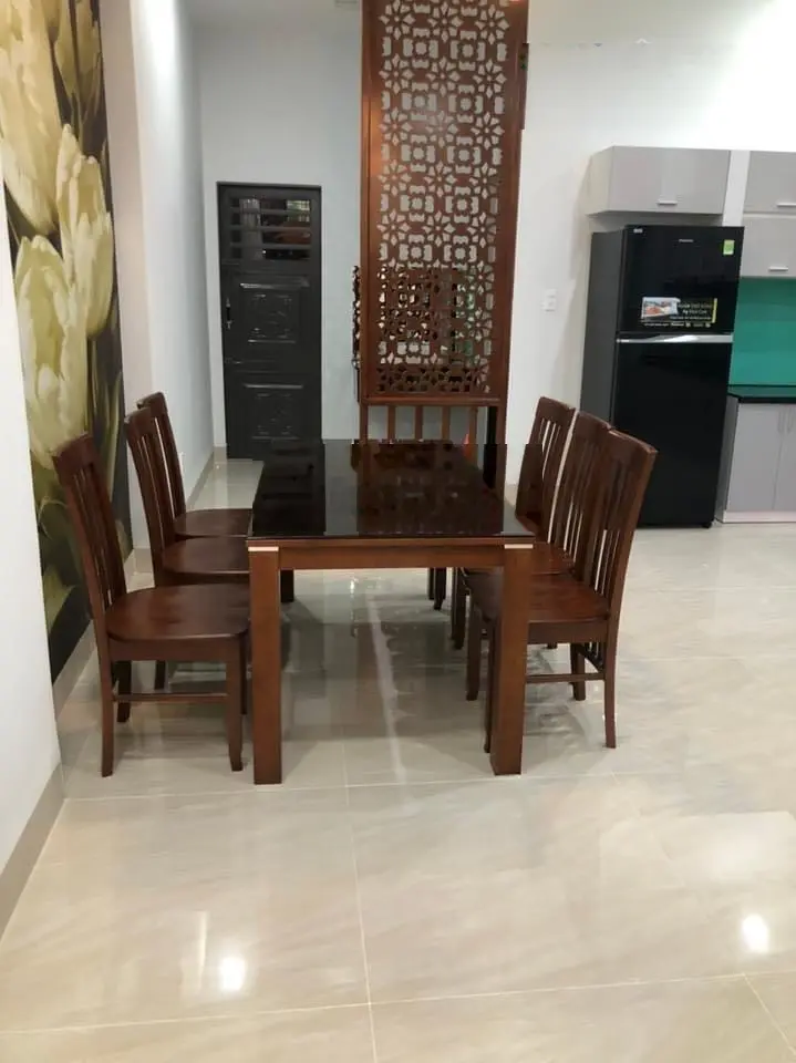 Nhà đẹp 3 tầng mái đúc sàn đúc đất 5x20m hướng Đông 6PN, giá 7,5 tỷ thương lượng chính chủ