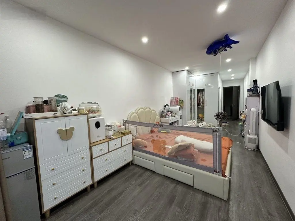 Hot - NHÀ PHƯƠNG MAI 44m, 6 TẦNG THANG MÁY - BA BƯỚC RA MẶT HỒ PHƯƠNG MAI - NHÀ MỚI ĐẸP, NHỈNH 9 TỶ
