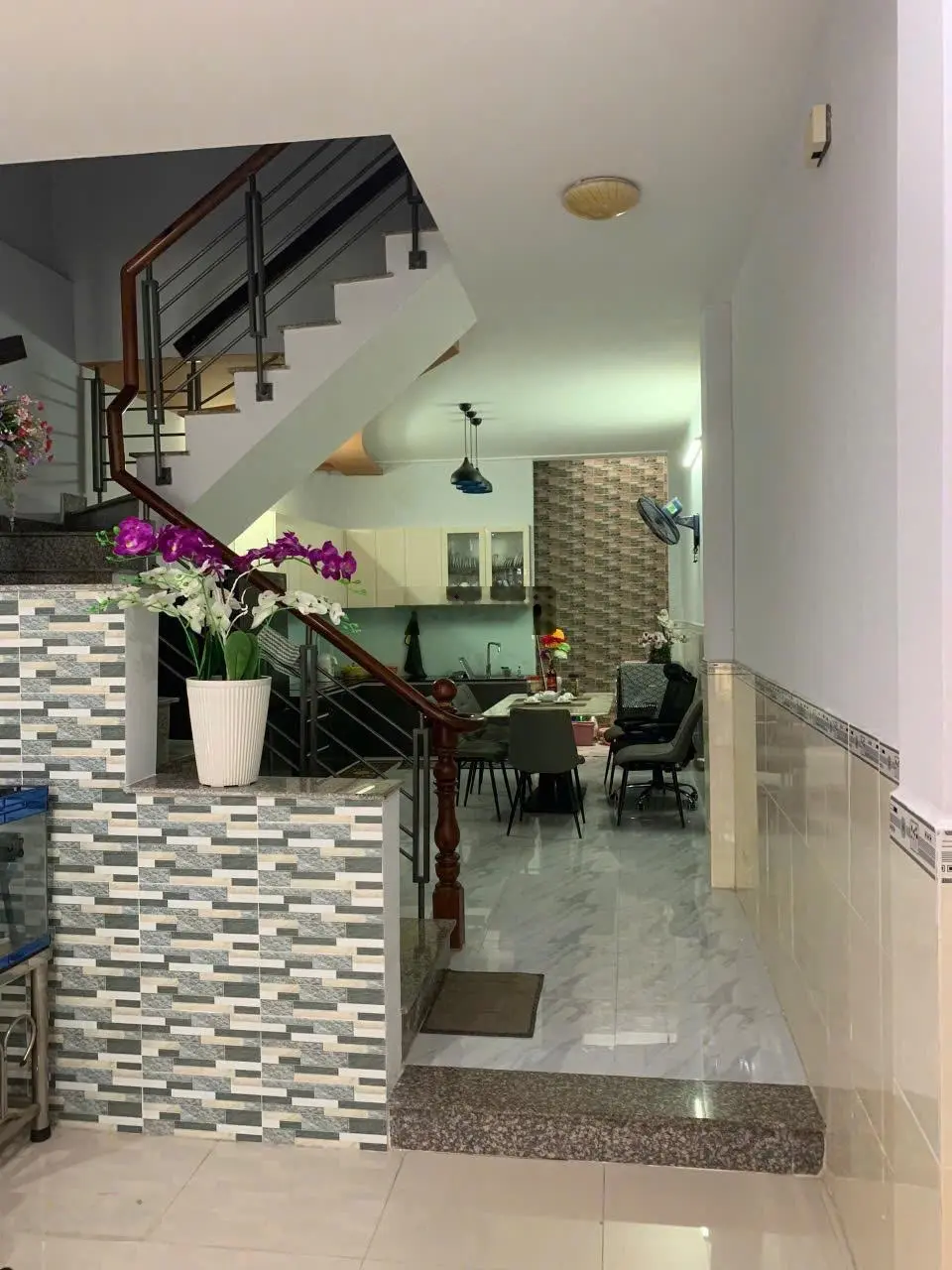 Bán nhà mặt tiền đường Số 11, giá 6 tỷ