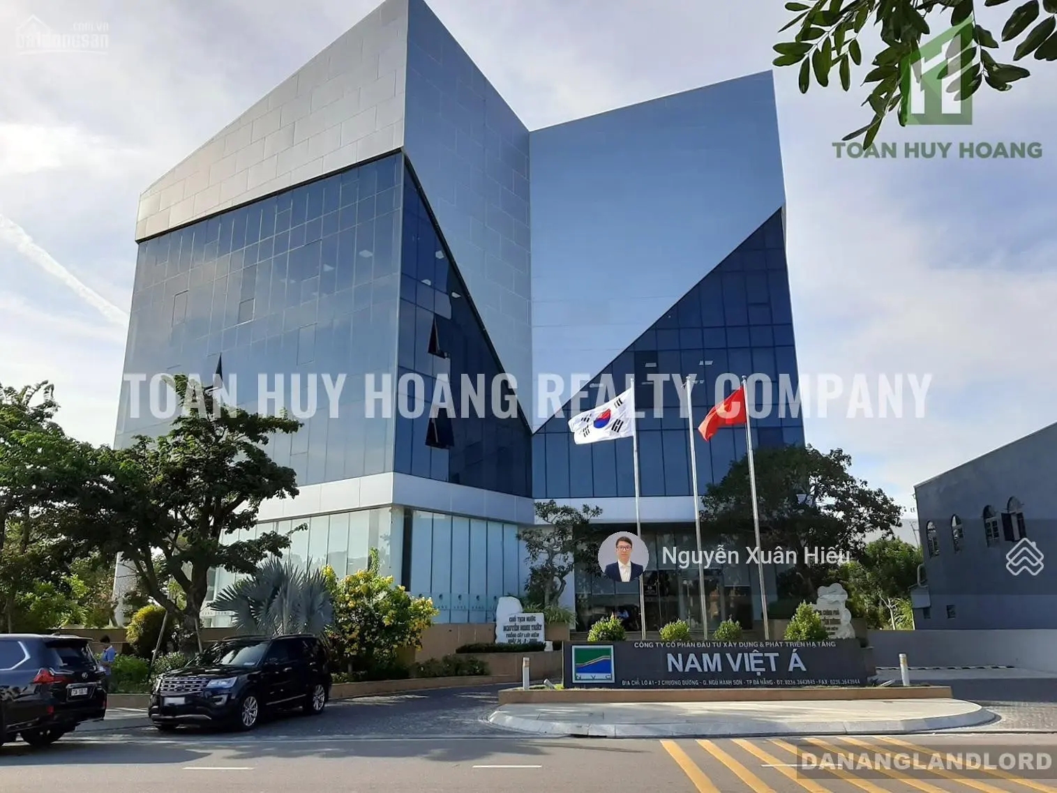Bán biệt thự 3 tầng đường Anh Thơ Nam Việt Á - Diện tích đất 300m2
