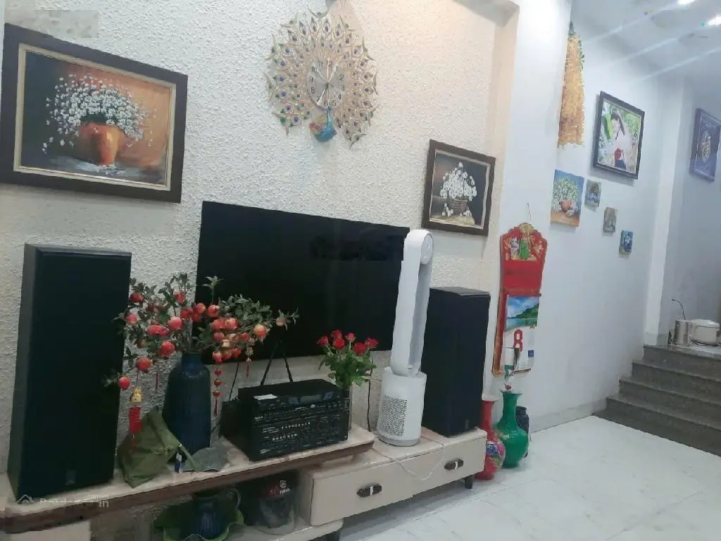 Hot hot- nhà mỹ đình thoáng đẹp - kiên cố, lên tầng thoải mái 55m2-4t- ra ô tô 20m chỉ 8,8 tỷ