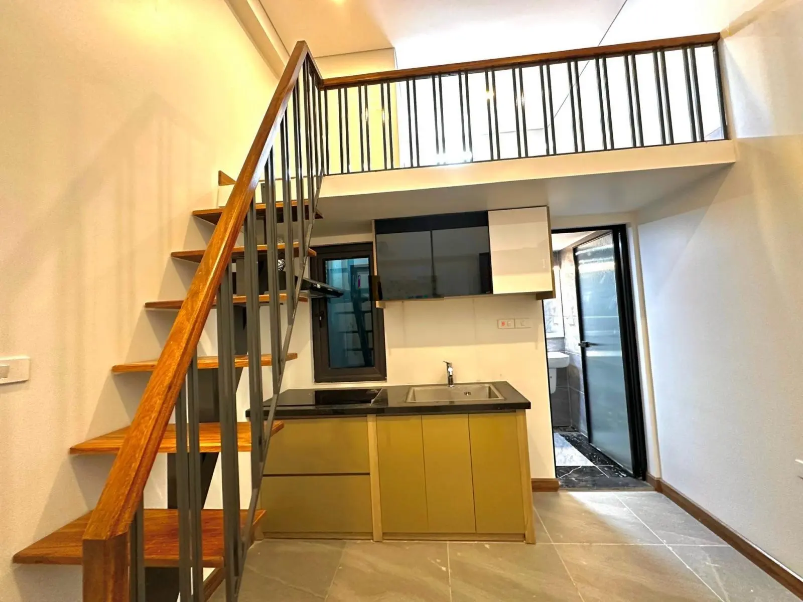 Rẻ nhất khu, đầu tư dòng tiền khủng, CCMN Quan Hoa, Cầu Giấy 220m2 7 tầng 36 tỷ, hiện đại, gần phố