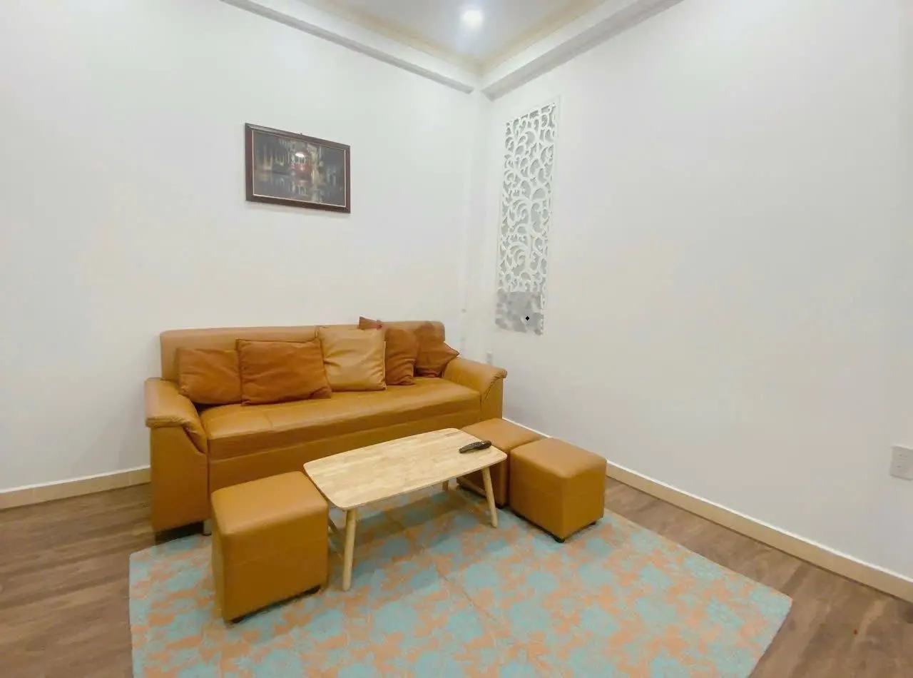 Bán căn hộ đầy đủ nội thất cao cấp 2 phòng ngủ chung cư Hưng Phú lô B
