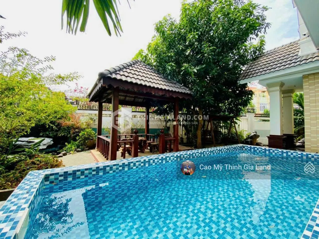 Bán căn góc 2 mặt tiền khu biệt thự phương nam phường 8 vũng tàu_sát biển bãi sau_sổ hồng hoàn công