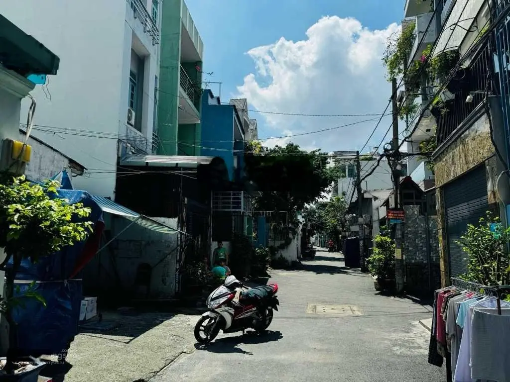 Hẻm 6m gần MT Quang Trung, ngang lớn 6.6m x 23m, C4, tiện đầu tư xây mới, chỉ 11.9 tỷ