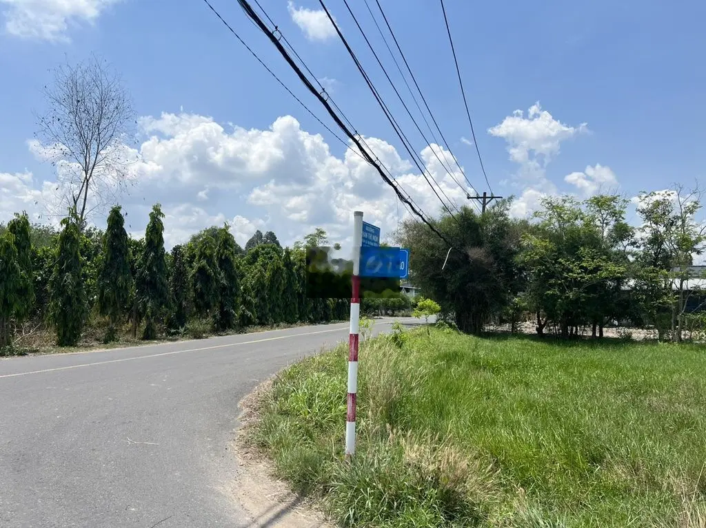 Bán lô đất MT Nguyễn Thị Náo, ngay Resort Thôn Kinh Đông, full thổ cư