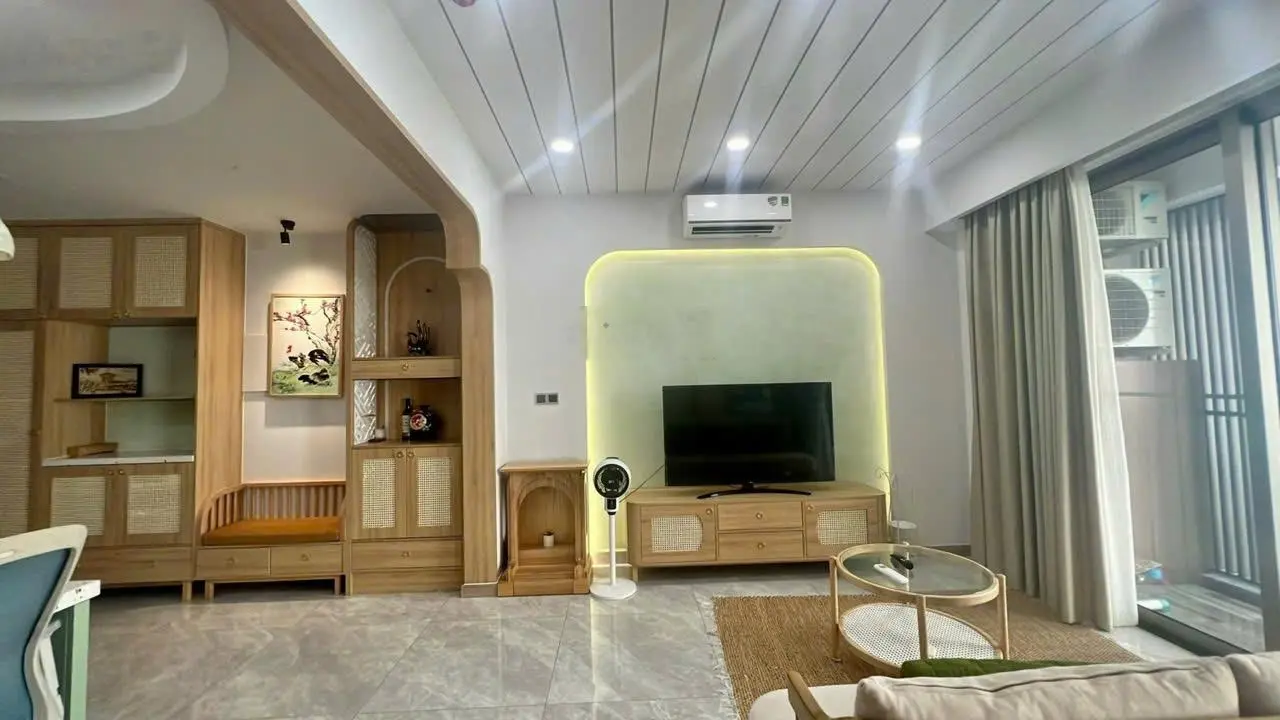 Kẹt tiền cần bán gấp Midtown The Peak 2PN full nội thất - ôxe hầm giá 7.3tỷ. LH 0933 233 *** Ngọc Hân