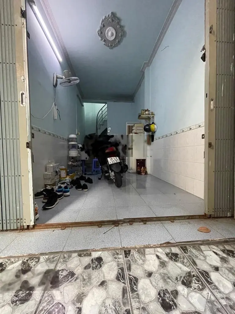 Bán nhà hẻm Lương Văn Can quận 8. 24m2 / 3 tẩng BTCT - 2 phòng ngủ