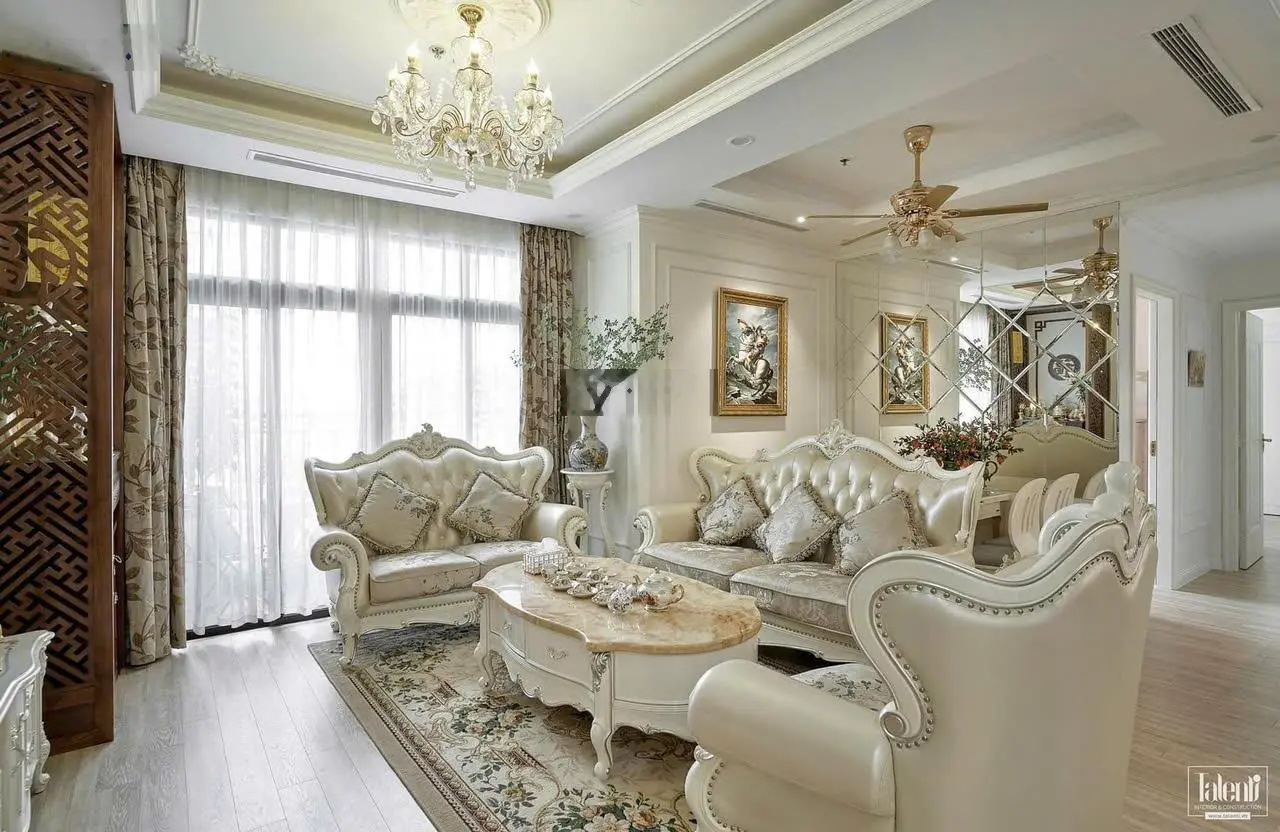 Bán căn hộ tại R2 chung cư Royal City Quận Thanh Xuân DT 130m2 3N2W giá 9 tỷ NT đầy đủ Bc Đông Nam