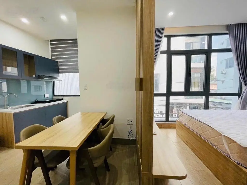 Bán CC mini tại Hà Thị Thân, 17.5 tỷ, 161m2, 12PN, 12WC, chỉ với view đẹp