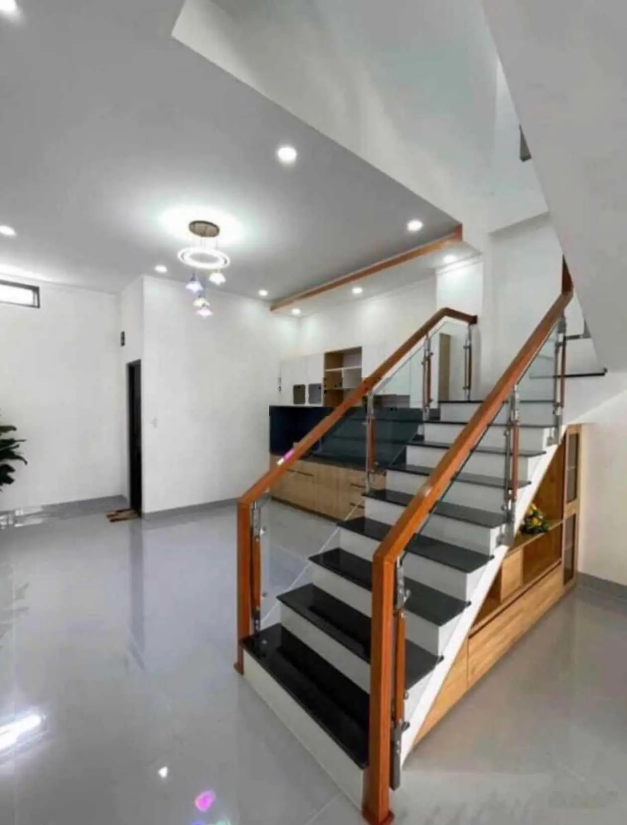 Chính chủ cần bán nhà MTĐ Ngô Quyền trung tâm TP Bến Cát. 950 TRIỆU/120M2. SHR SANG TÊN NGAY