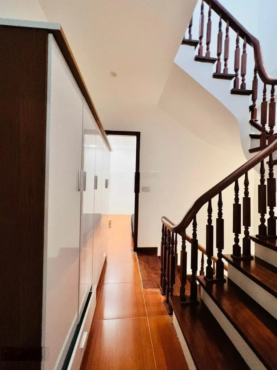 Bán căn nhà Cầu Giấy, DTT2 48m2 chính chủ