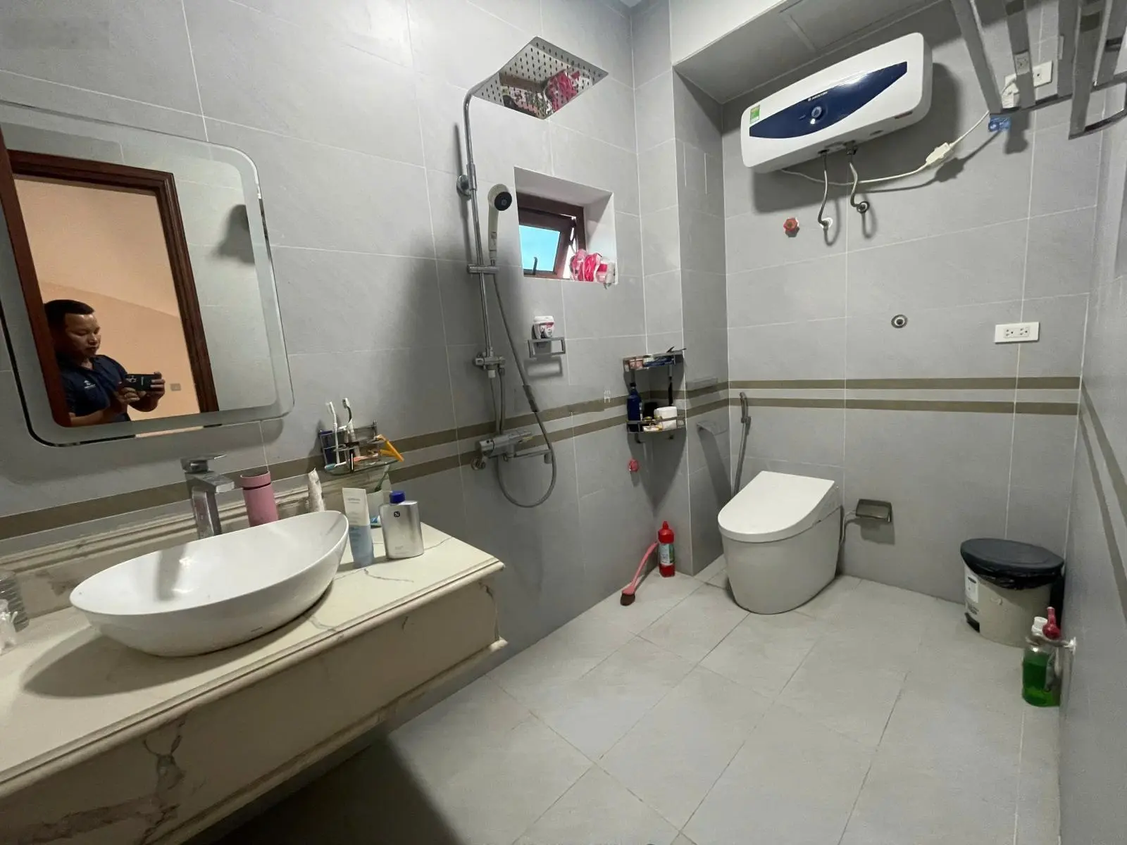 Bán nhà 5 tầng hàng xóm Vin Homes mới xây nội thất đẹp, xe 5 tấn đỗ cửa - Sổ đỏ sẵn sàng giao dịch