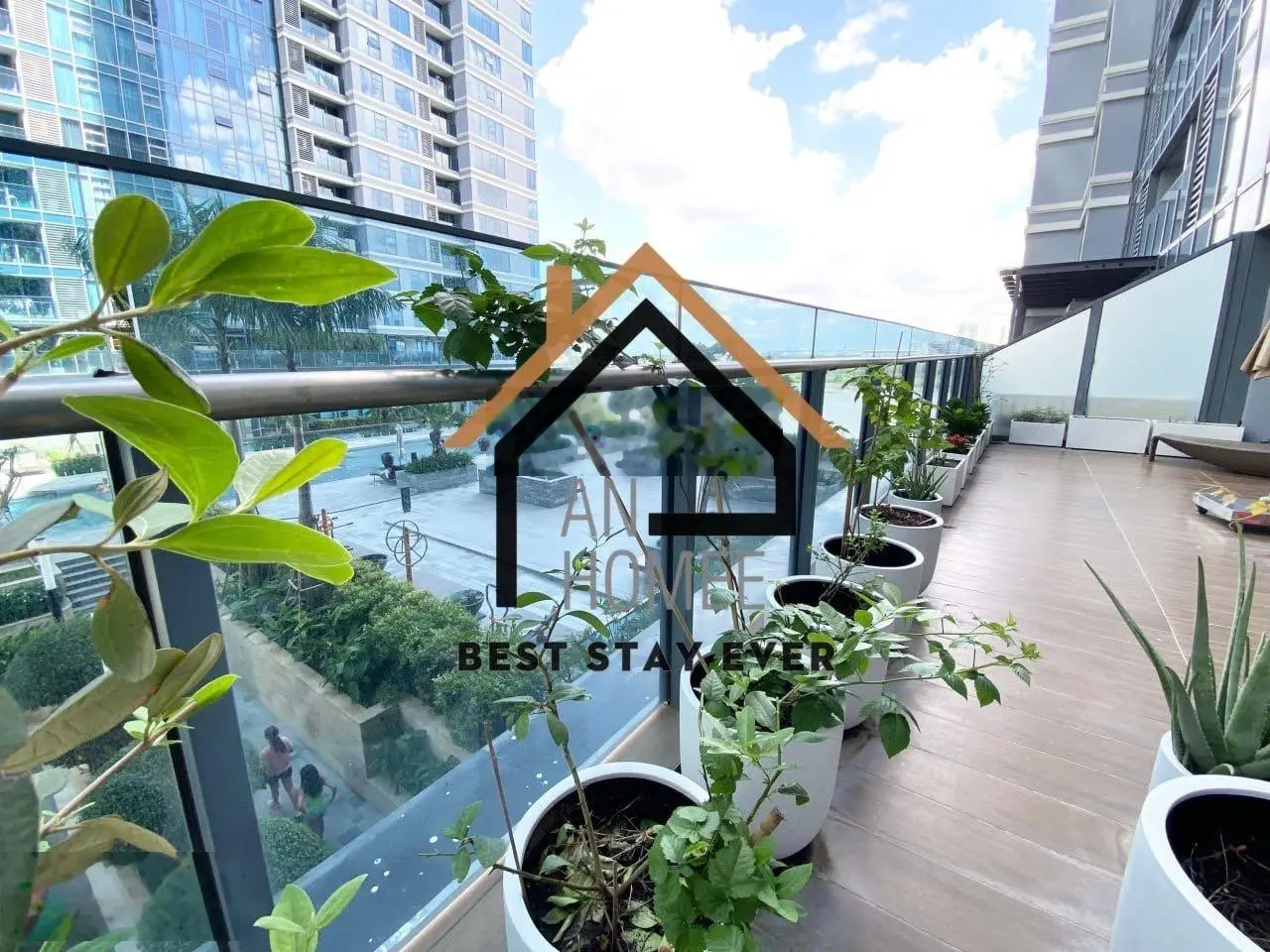 Bán Căn Hộ Sân Vườn 105m2, View Sông Hồ Bơi . Đầy Đủ Nội Thất Giá 15ty. Lh 0932 238 ***