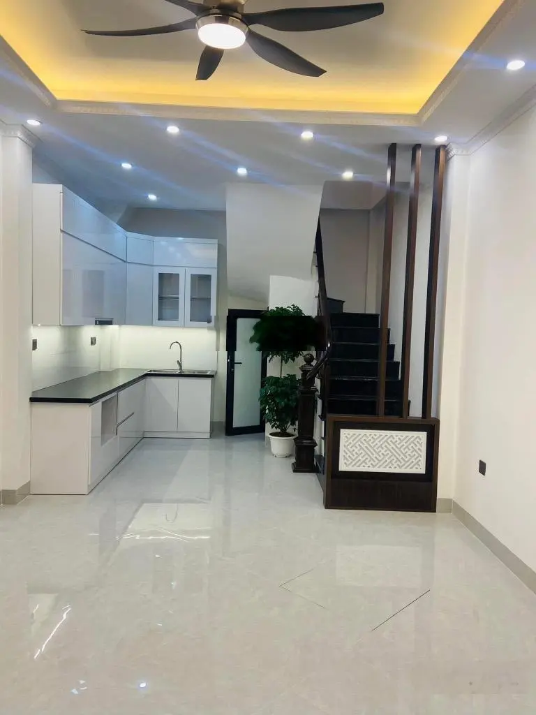 Bán Nhà riêng 30m2, 7,6 tỷ tại Yên Hòa, Cầu Giấy, Hà Nội