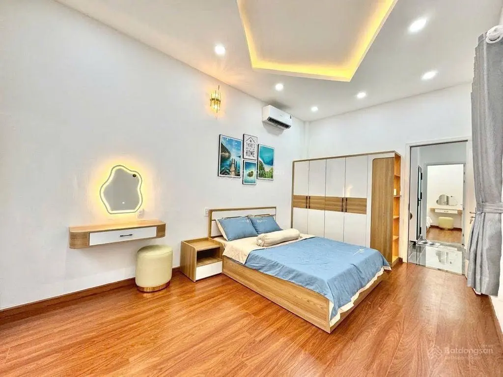 Phan Văn Trị, nhà đẹp full nội thất, giá 5 tỷ 850tr