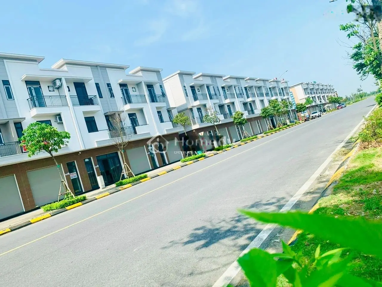 chính chủ gửi Bán căn hướng Đông Nam đẹp nhất dự án Belhomes giá yêu thương chỉ 4TỶ xx