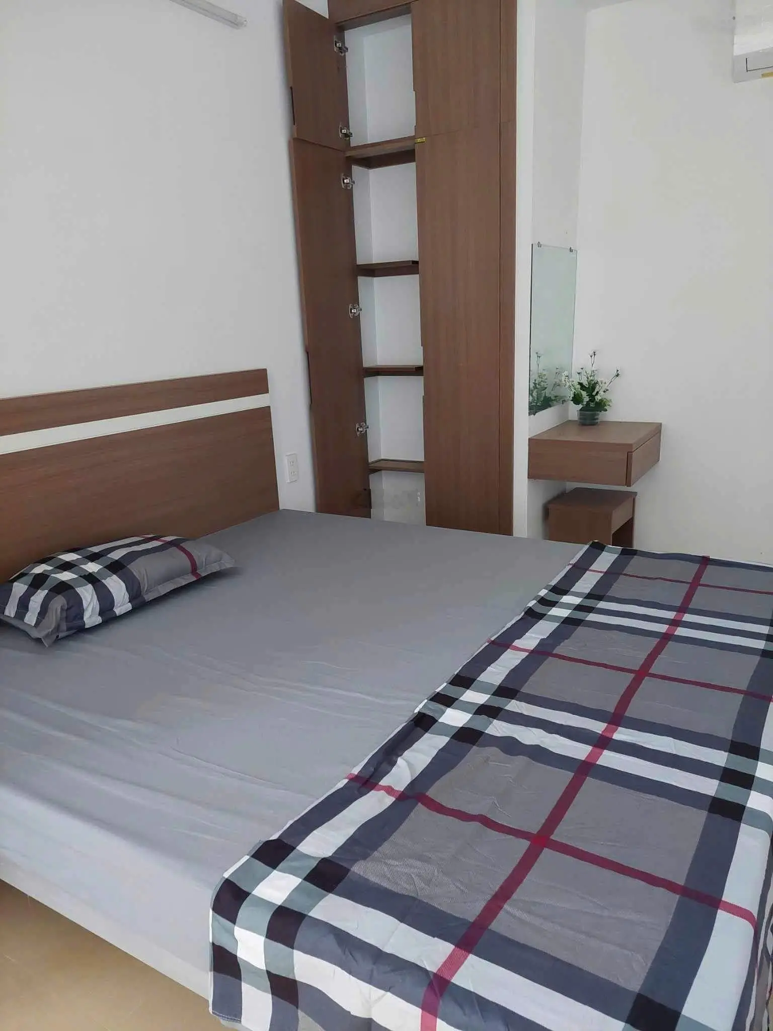 Bán toà căn hộ có 25 phòng Phường Phước Long, Nha Trang